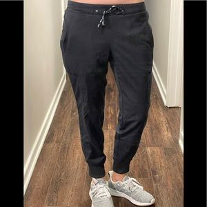 Women’s Grey’s Anatomy Jogger Scrub Pants